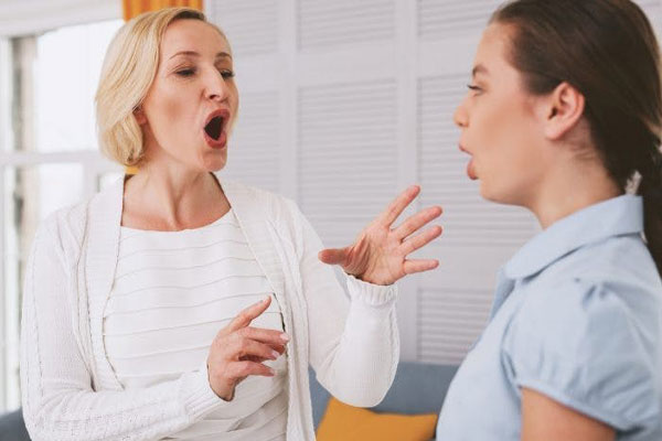 گفتاردرمانی در منزل