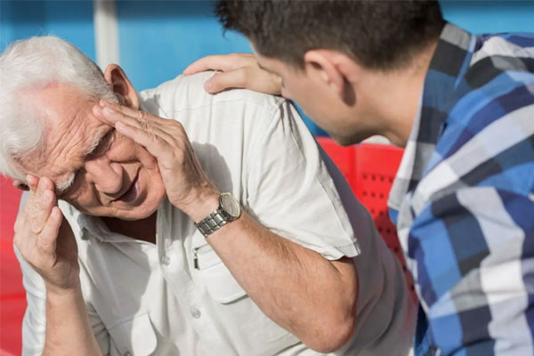 سنگینی زبان بعد از سکته مغزی